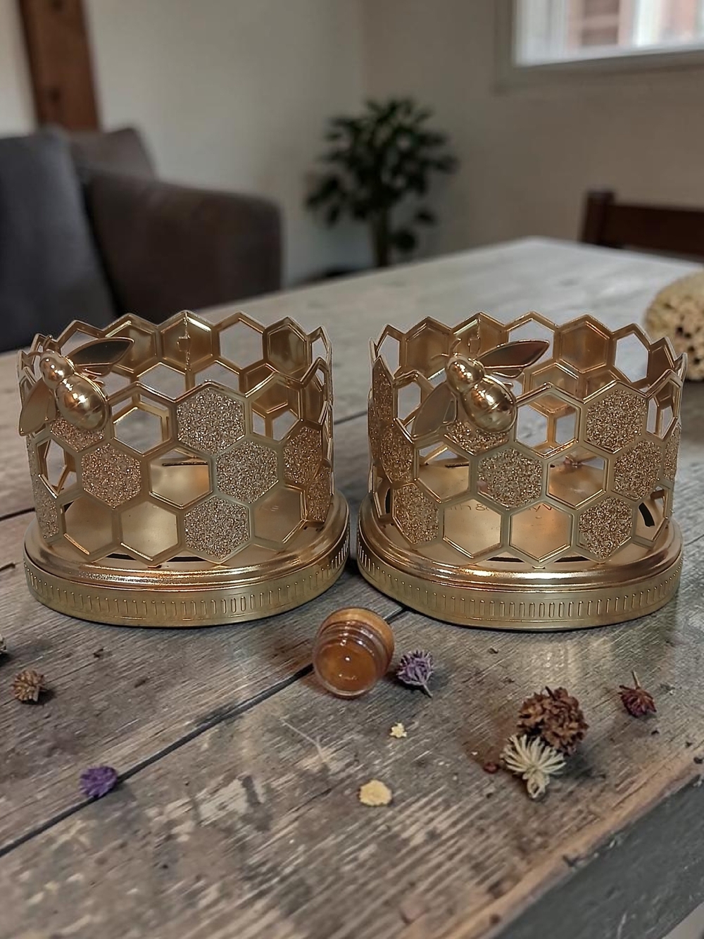 Gold Honeycomb  Soap Holders - Decorative Set